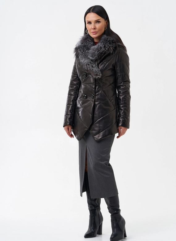 Кожаный пуховик с мехом из чернобурки