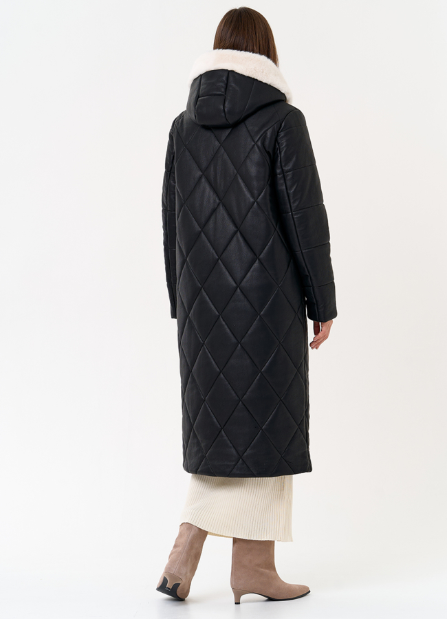 Женское пальто из эко кожи с капюшоном модель № 30721 в кредит