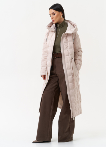 Женское утепленное пальто с капюшоном