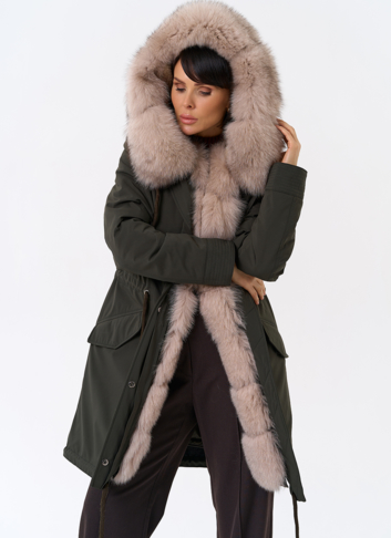 Женская парка с капюшоном из меха песца