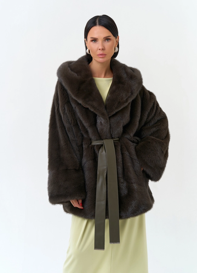 Женская шуба из меха норки с капюшоном модель № 33703 меха малина фото