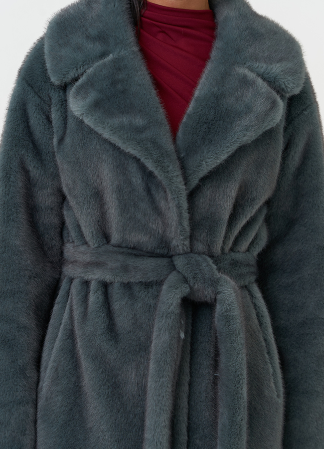 Женское пальто из эко меха в цвете ментол модель № 31234 в кредит