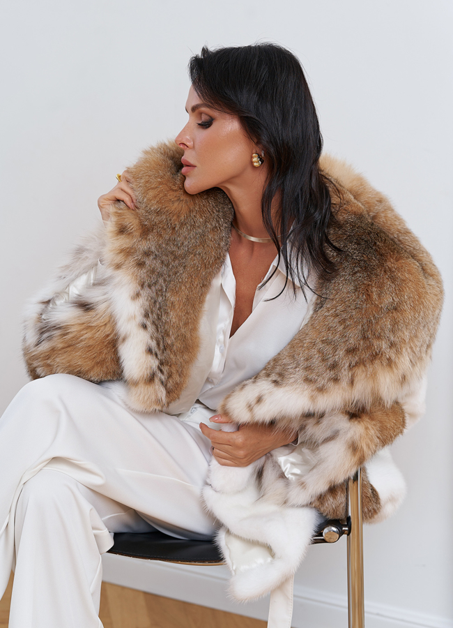 Женская белая шуба из меха норки с отделкой из меха рыси модель № 29231 универмаг малина
