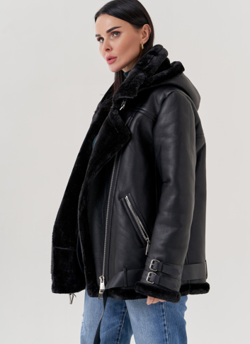 Женская дубленка пилот из эко кожи черно цвета 