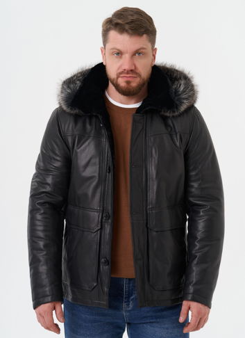 Пуховик из натуральной кожи с мехом енота